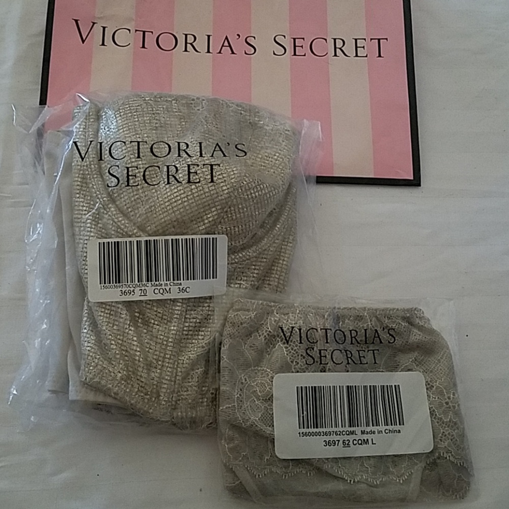 Victoria's Secret 36C Dream Angels Bustier & thong